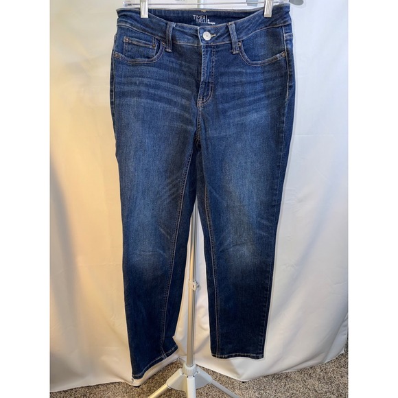 Time and Tru Denim - Time and Tru Womens Straight Leg Jeans Dark Wash Stretch Denim Size 8